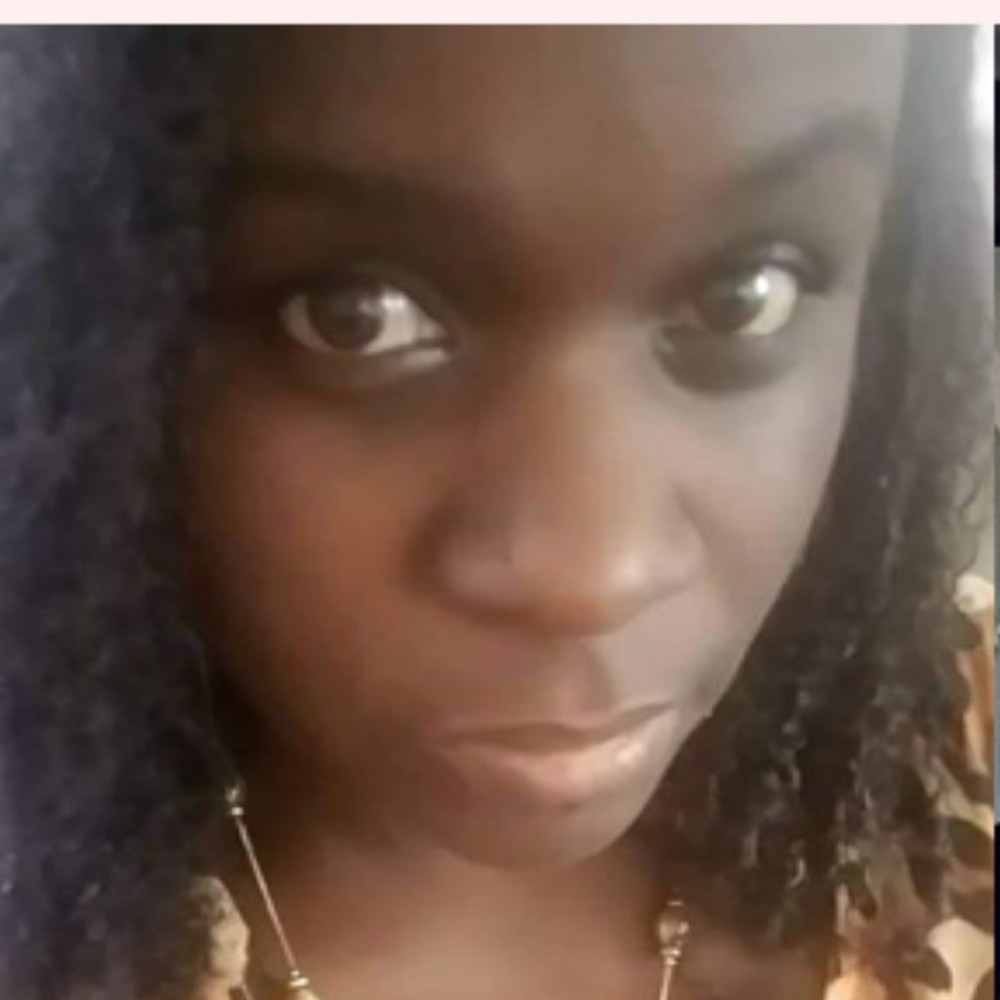 Meet your Posher, Shamika